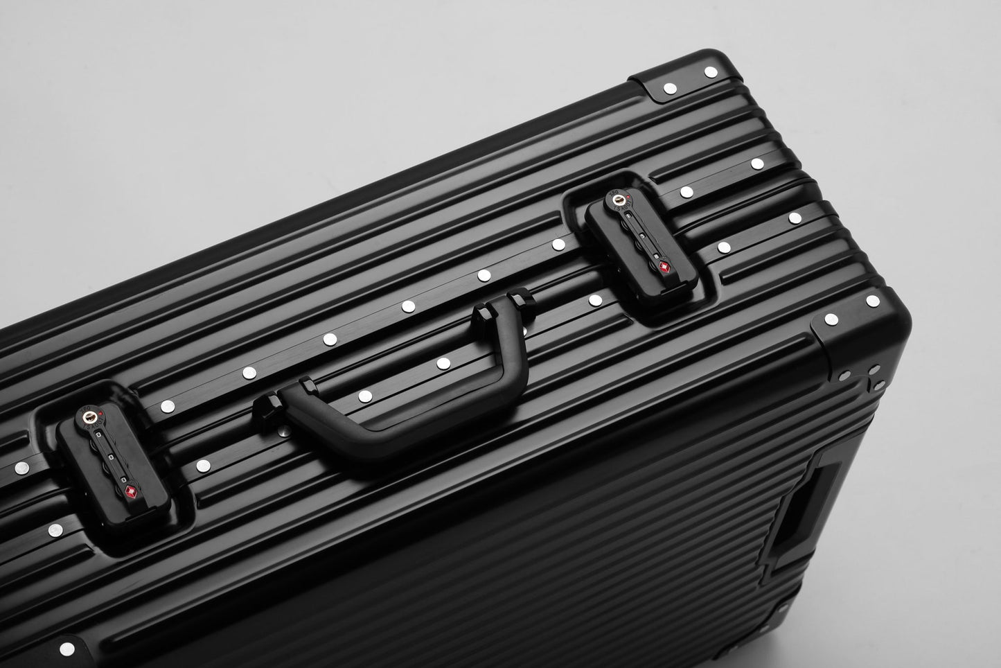 Alpha - Aluminum Suitcase